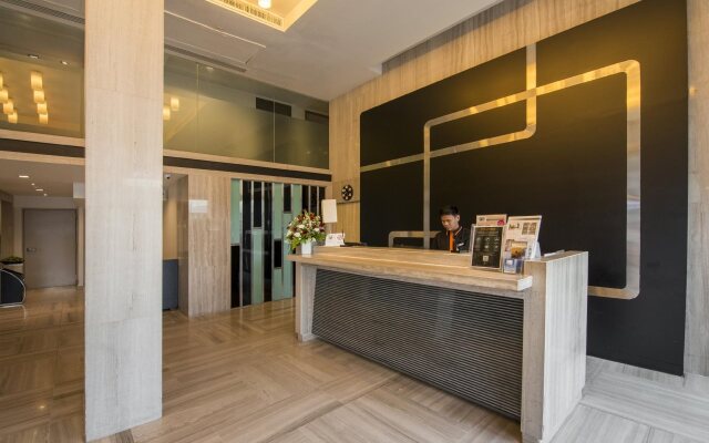 FX Hotel Metrolink Makkasan