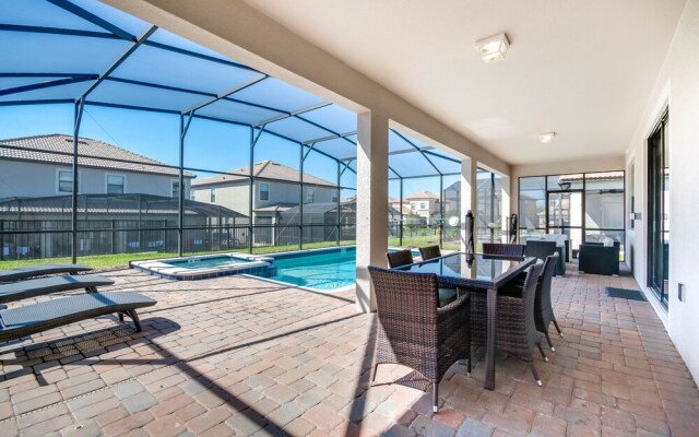 1512 Rolling Fairway Drive