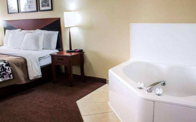 Quality Inn & Suites Chambersburg Northeast