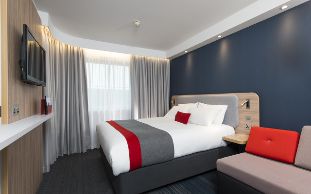 Holiday Inn Express Edinburgh - Leith Waterfront by IHG