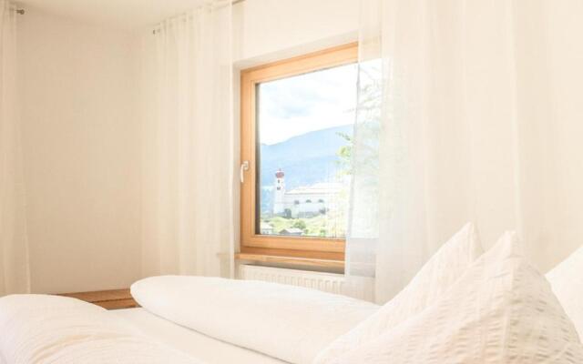 Apartment La Brunella