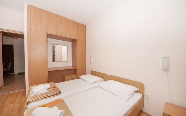 Aparthotel eM Ka