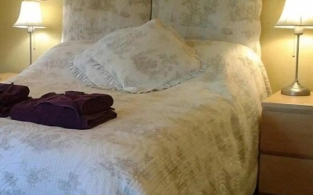 Thorpe Green House Vegetarian Bed and Breakfast