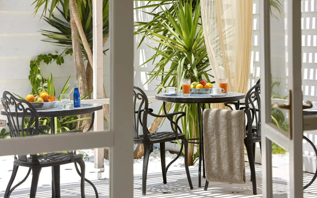 Vasia Boulevard Hotel (Adults Only)