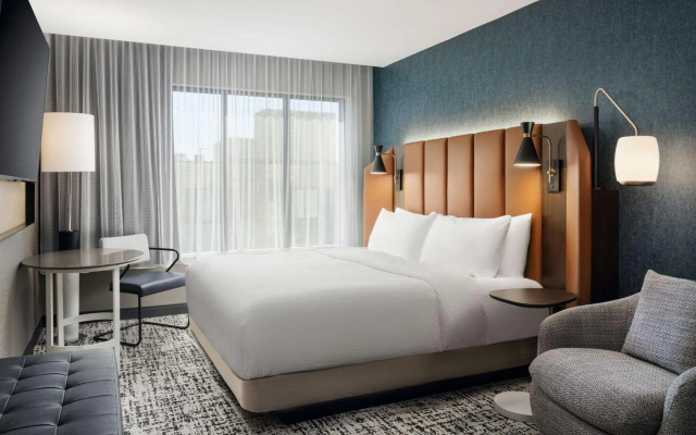 Tempo By Hilton Raleigh Downtown