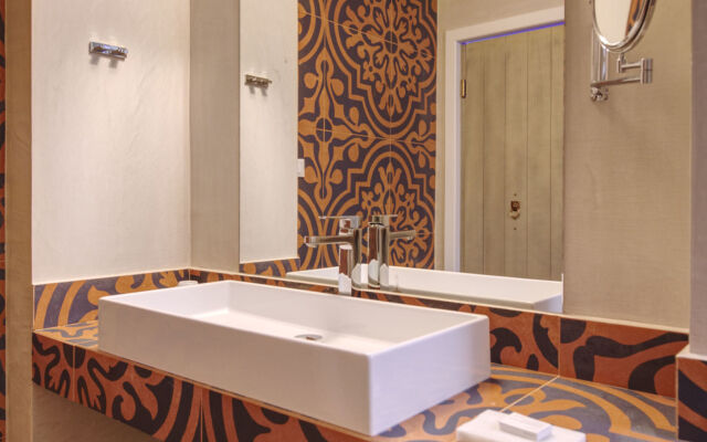 Royal Marmin Bay Boutique & Art Hotel - Adults Only
