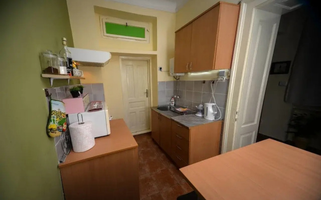 Srecko Apartment