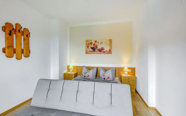 Apartment in Hainzenberg in a ski Area