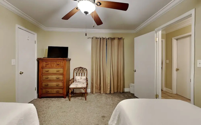 Spinnaker #2A by Southern Vacation Rentals