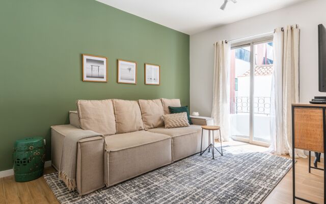 Apartamento com vaga e ótima localização | Itaim Bibi