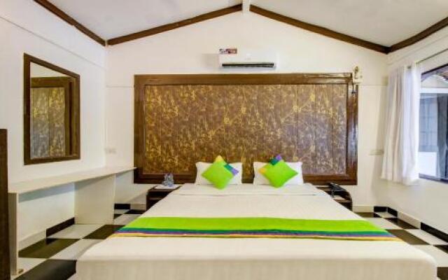 FabHotel Tahira Ashwem Beachfront