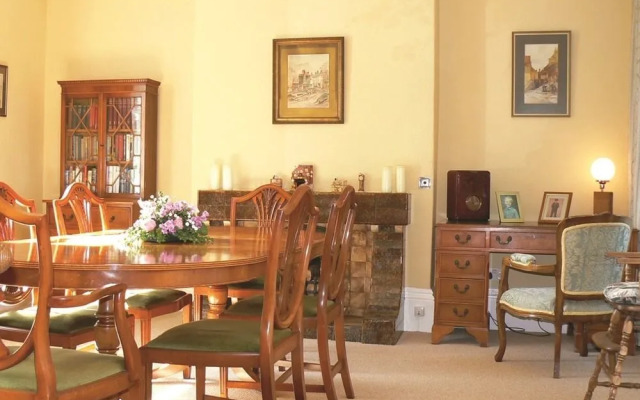 Croxton House Bed And Breakfast
