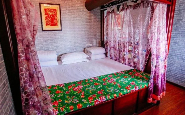 Pingyao Baichanghong Inn