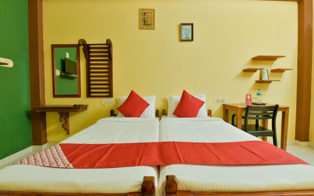 OYO 14342 Happy Rooms
