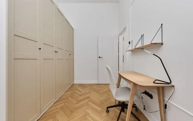 Wrocław Rynek Apartment by Renters