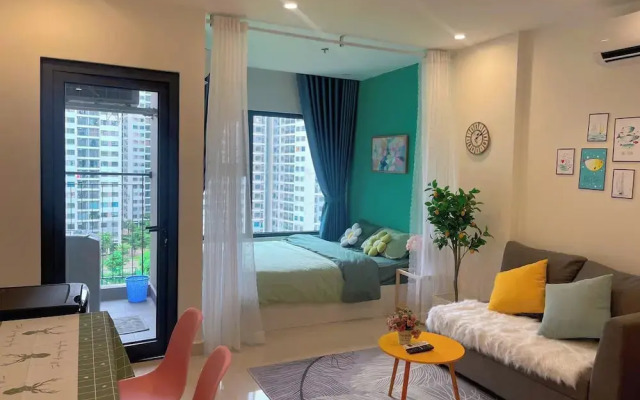 SURIHOME- Vinhomes Grand Park Apartments