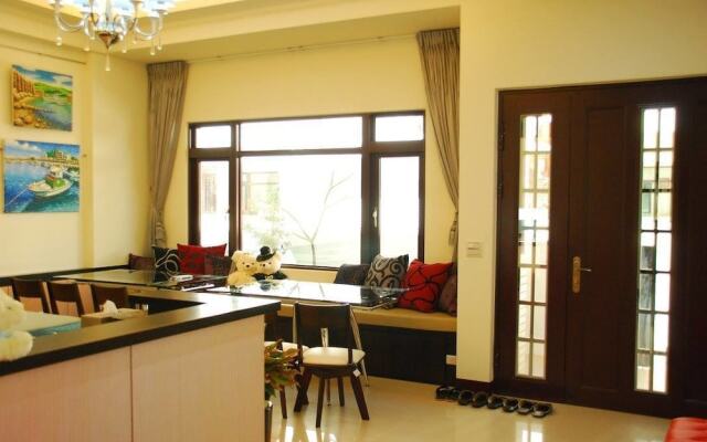 Lucky Bear Guesthouse