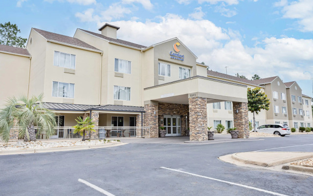 Comfort Inn & Suites Montgomery East Carmichael Rd
