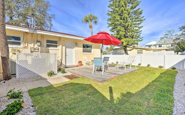 Pet-friendly Dunedin Townhome w/ Private Yard