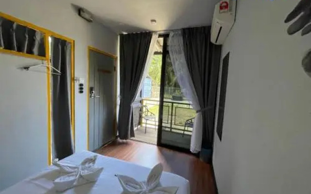 SPOT ON 90367 7 inn Semporna