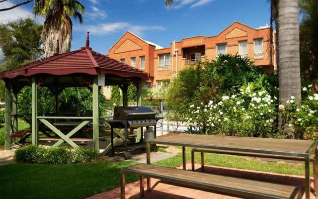 Comfort Apartments Royal Gardens