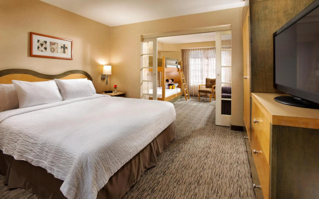 Anaheim Portofino Inn and Suites