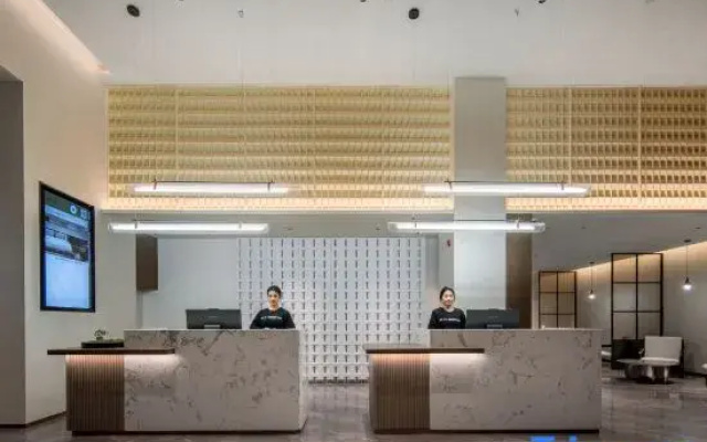 Atour Hotel Zhuhai North Station Tangjia Bay