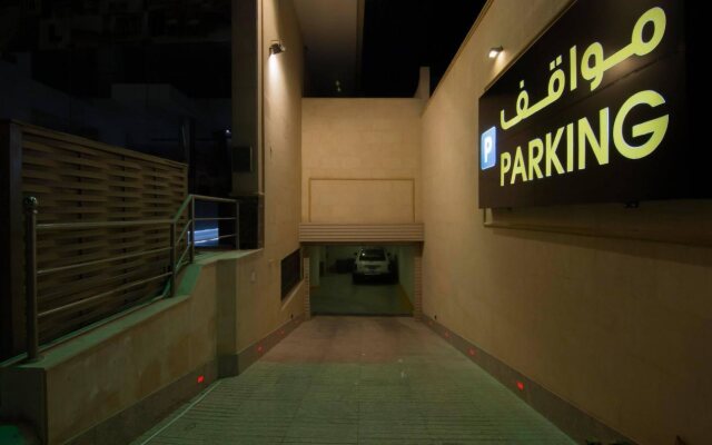 Hayat Revan Hotel Suites