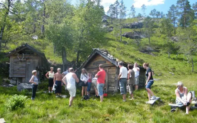 Åkrafjordtunet Fjord culture center