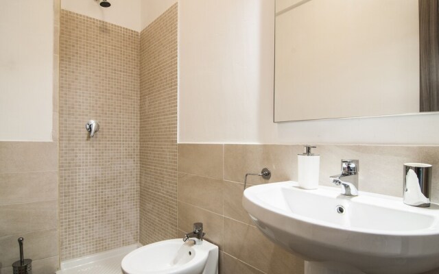 Fonte Laurentina Apartments