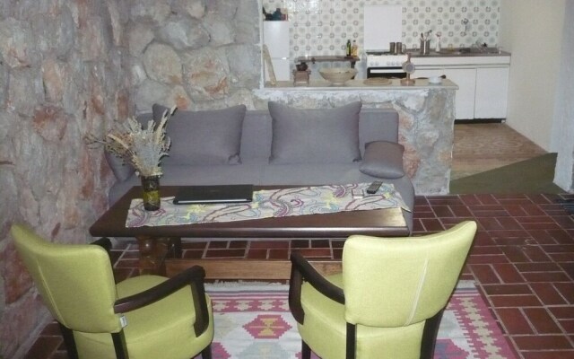 Impeccable 2-bed Apartment in Stari Grad