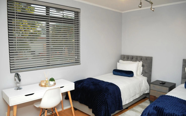 Luxury 2 bedroom apartment in Cape Town