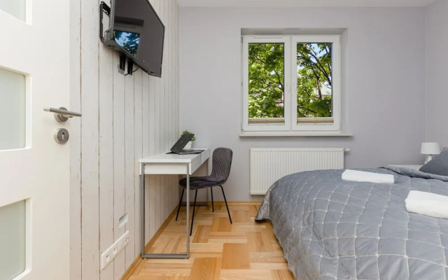 Jana Brożka Apartment Warsaw by Renters