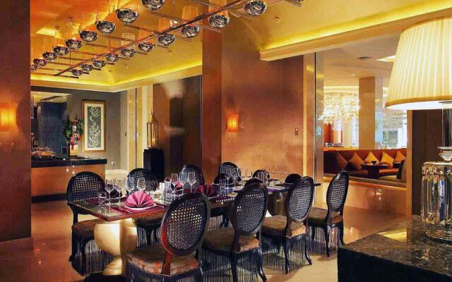 Gehua New Century Hotel