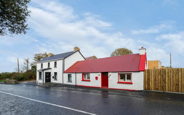 NEW Glenside Abbey sleeping 7 guests