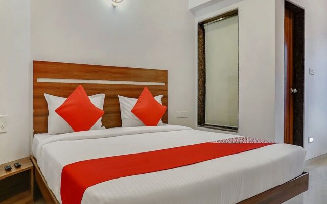 OYO Flagship 26583 Hotel Kohinoor Plaza