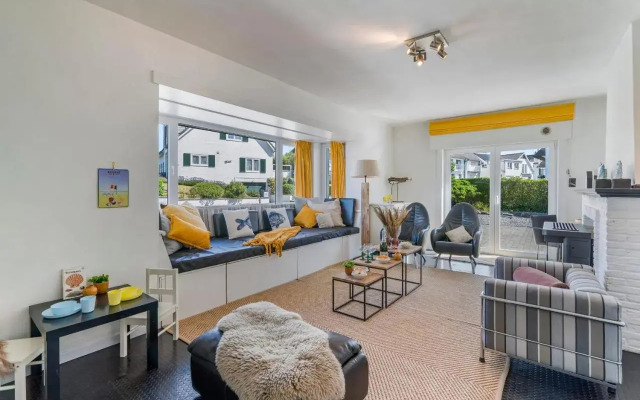 Villa Gamoni - spacious holiday home with garden