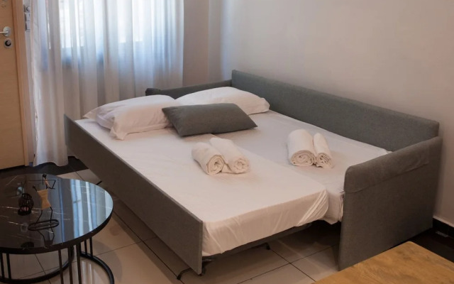 Sia s Retreat 1 in Nea Smirni