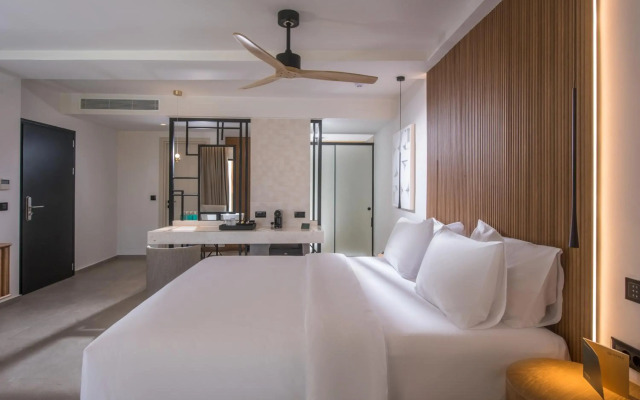 Noble Hotel Suites - Adults Only