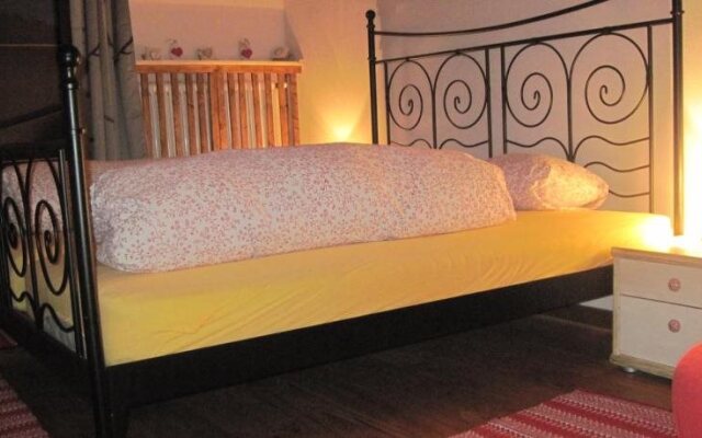Chalet Catton Appartements and Rooms