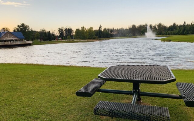 Quality Inn Whitecourt