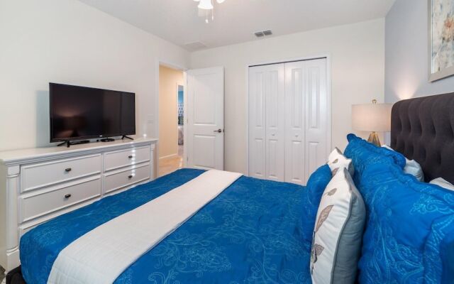 # 4725 Kings Castle Circle