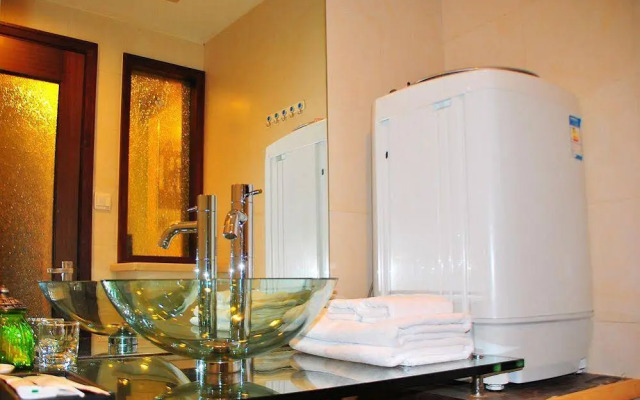 Xinshikong Apartments(Abest Zhongshan Park No.1)