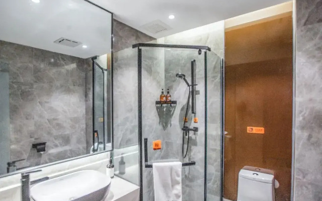 IU Hotel (Hanzhong North Street Street Street Xinhuayuan Branch)