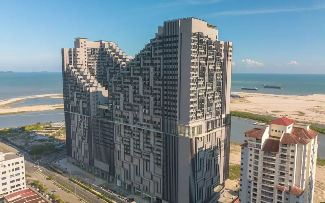 OYO Home 935 Breathtaking Studio Imperio Residence