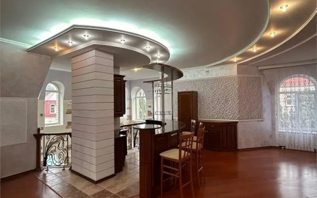 Masha House Guest Complex