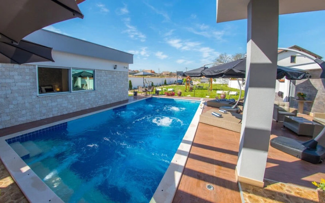 Villa Vie