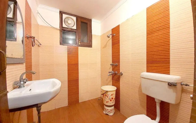 Goroomgo Unique Beach inn Puri