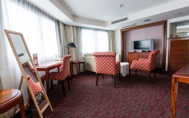 Leofoo Hotel