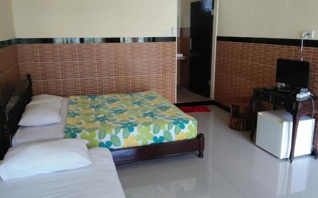 Puri Mandhara Lovina